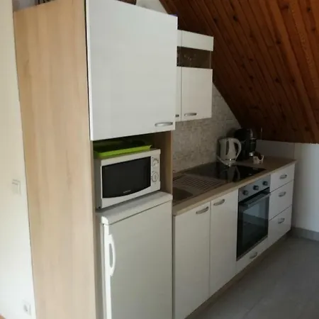 Maglica * Kaštela